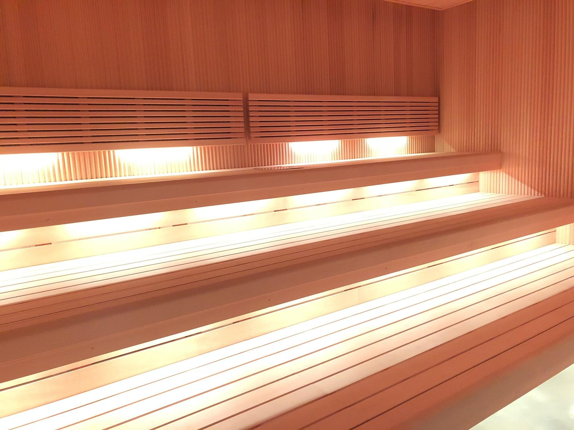 Capsule Inn Osaka - Caters To Men מראה חיצוני תמונה