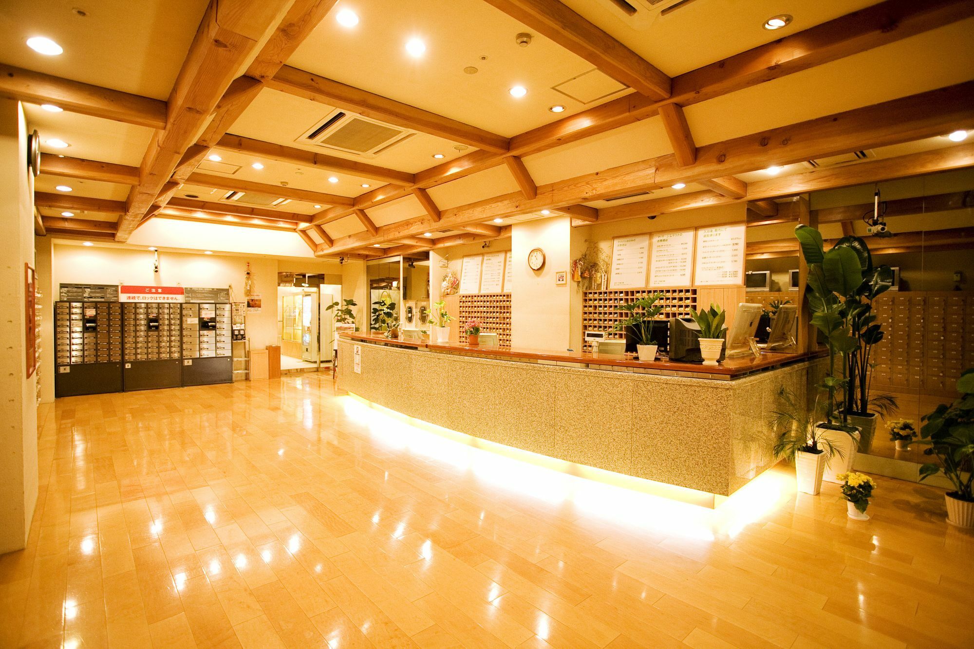 Capsule Inn Osaka - Caters To Men מראה חיצוני תמונה