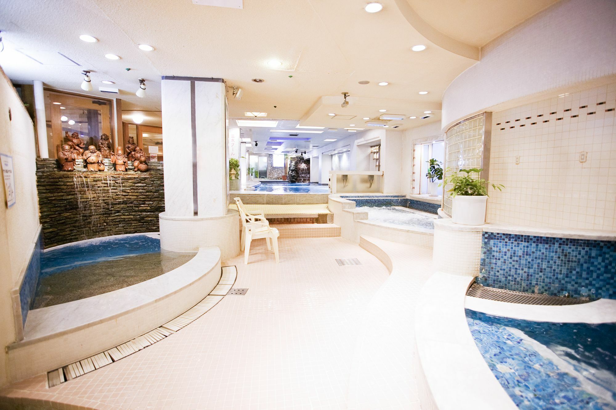 Capsule Inn Osaka - Caters To Men מראה חיצוני תמונה