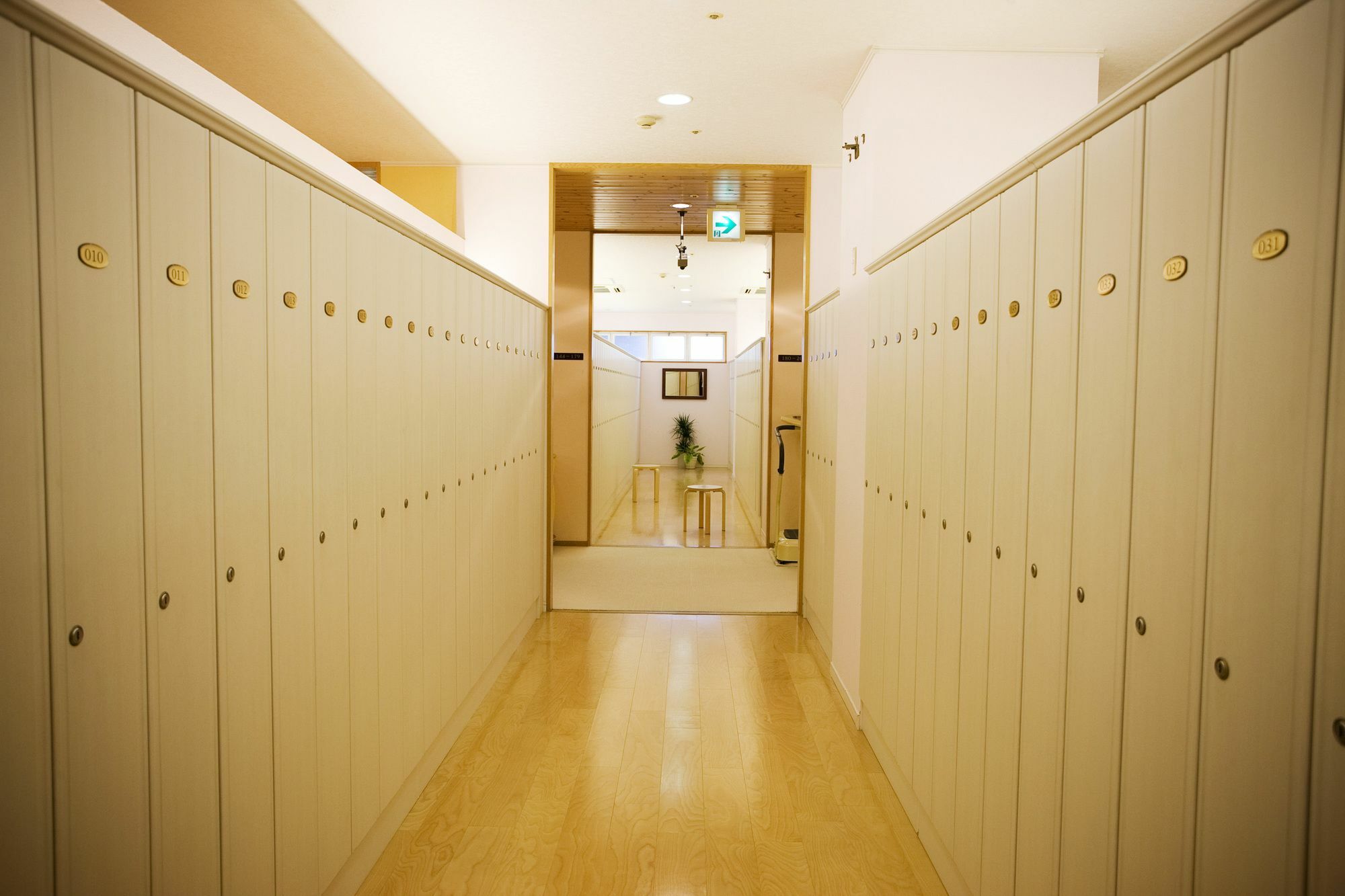Capsule Inn Osaka - Caters To Men מראה חיצוני תמונה